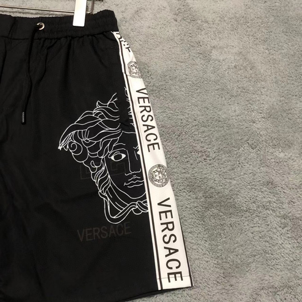 ブランドハーフパンツ角部分ディテール